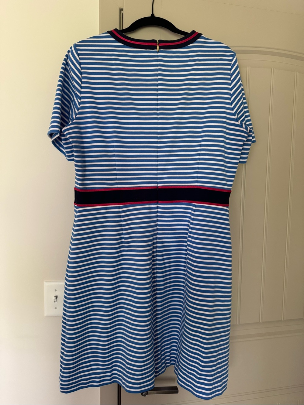 Draper James Persley Ponte Dress - Picture 3 of 4